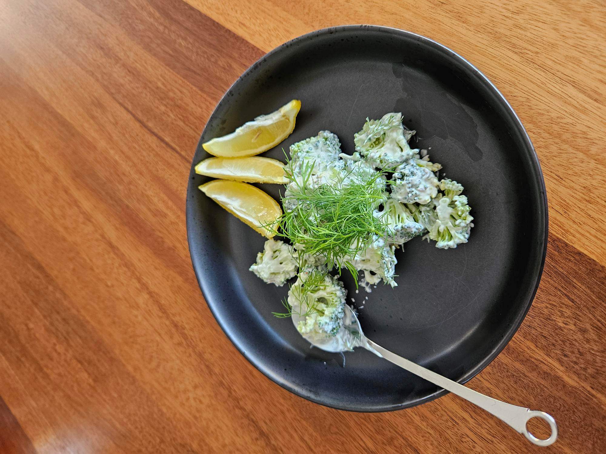 Broocoli slaw