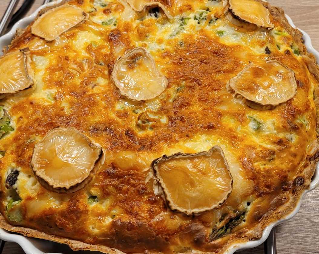 Herby tart with asparagus