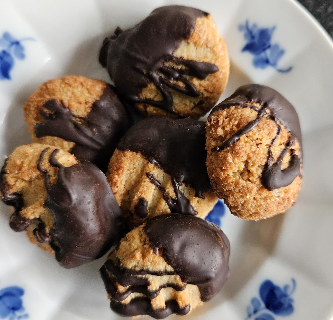 Almond Cookies naturally Gluten free